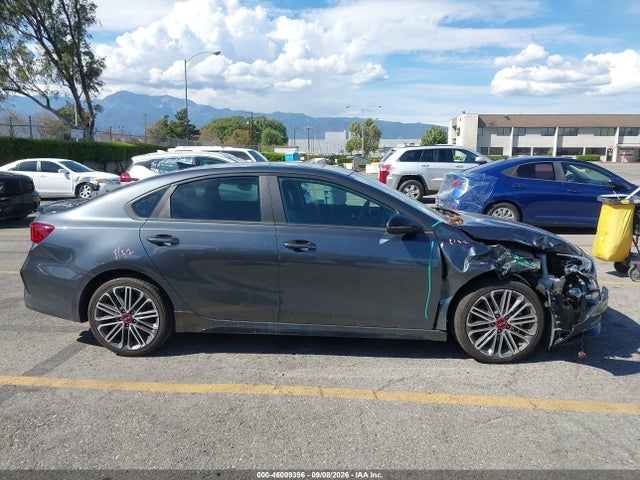 2021 KIA FORTE GT 13