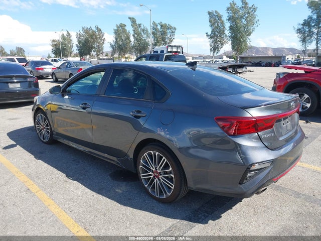 2021 KIA FORTE GT 3