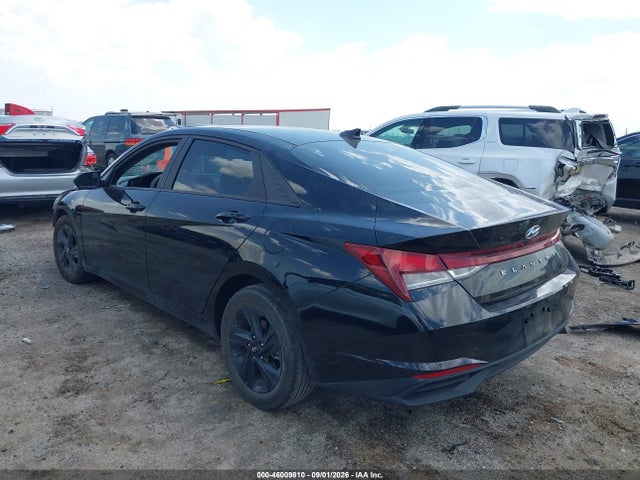 2023 HYUNDAI ELANTRA SEL 3