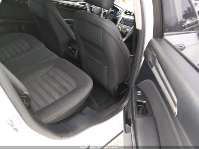 2017 FORD FUSION HYBRID SE 8