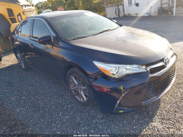 2015 TOYOTA CAMRY SE