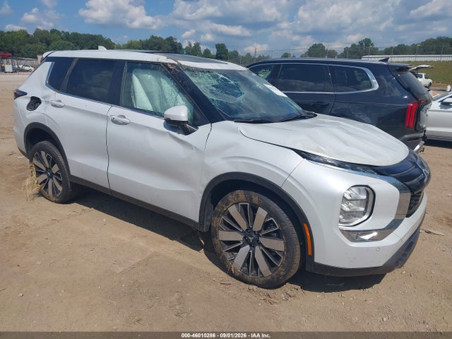 2025 MITSUBISHI OUTLANDER SE 2.5 2WD