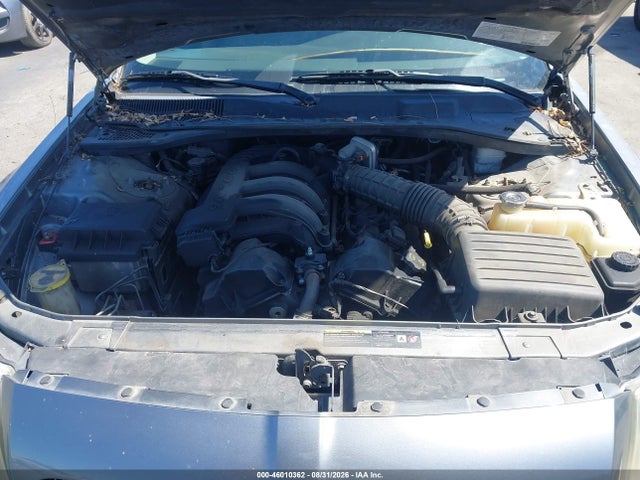 2005 Dodge MAGNUM SE 照片 10