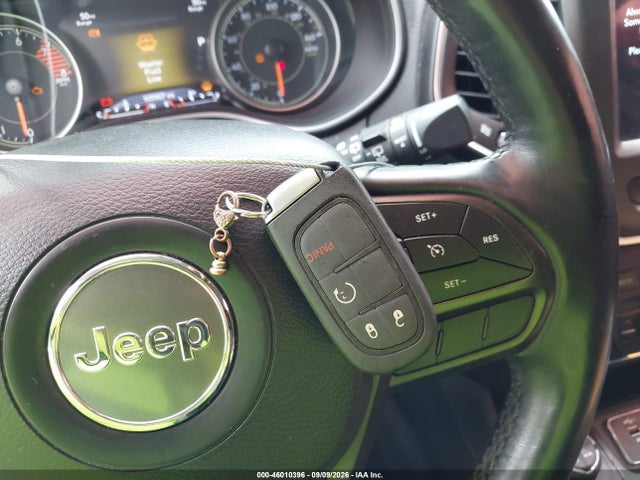 2021 JEEP CHEROKEE TRAILHAWK 4X4 11
