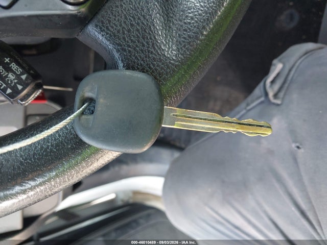 2019 TOYOTA TACOMA SR 11