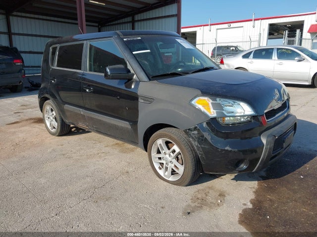 2011 KIA SOUL +