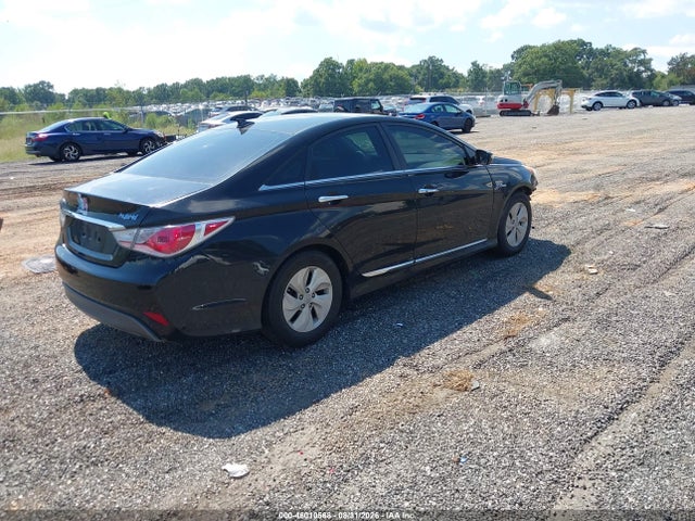 2014 Hyundai SONATA HYBRID photo 4