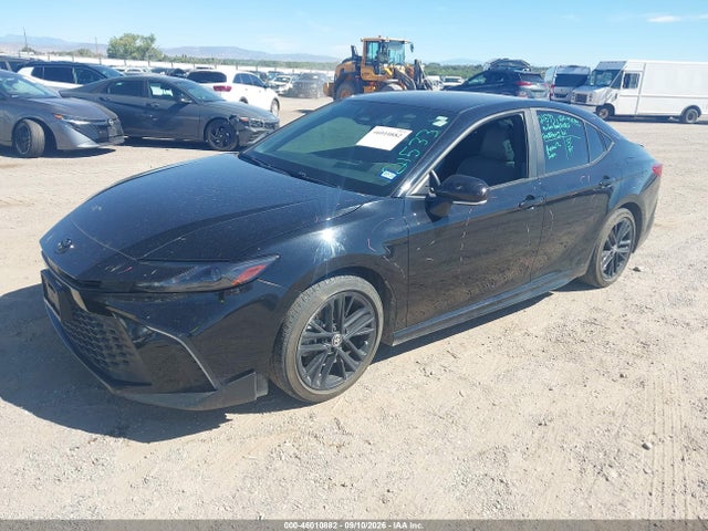 2025 TOYOTA CAMRY SE 2