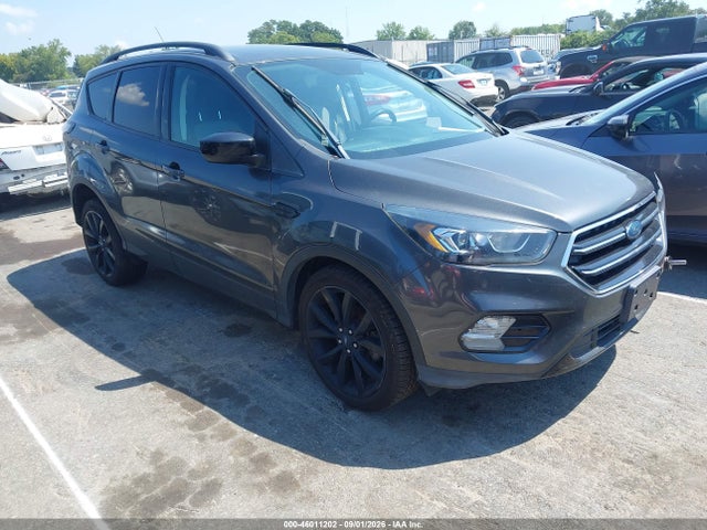 2018 FORD ESCAPE SE