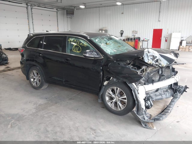 2015 TOYOTA HIGHLANDE XLE V6