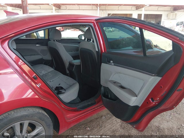 2018 HYUNDAI ELANTRA SEL 8
