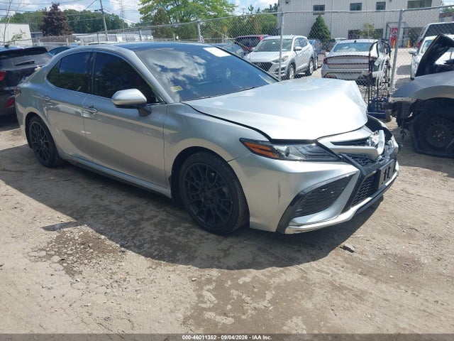 2022 TOYOTA CAMRY XSE AWD