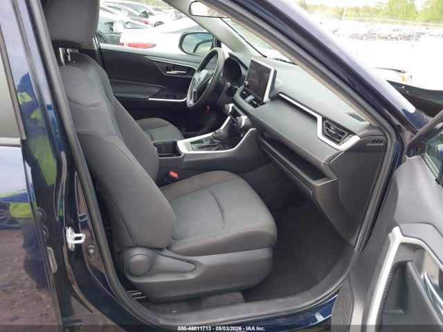 2023 TOYOTA RAV4 XLE 5