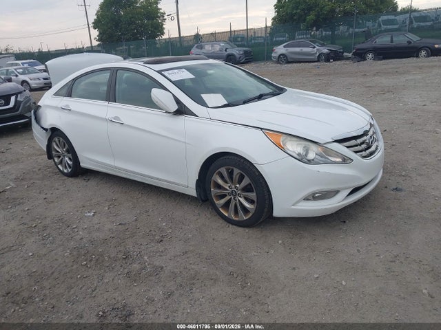 2013 HYUNDAI SONATA SE