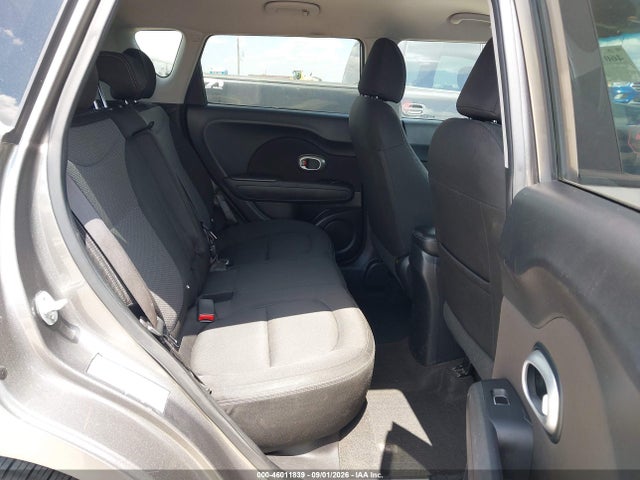 2019 KIA SOUL + 8