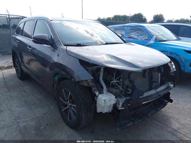 2018 TOYOTA HIGHLANDE XLE