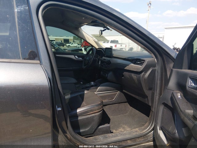 2020 FORD ESCAPE SEL 5