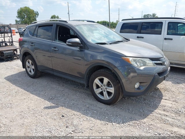 2013 TOYOTA RAV4 XLE