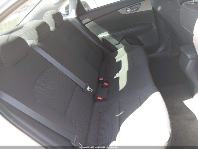 2020 KIA FORTE FE 8