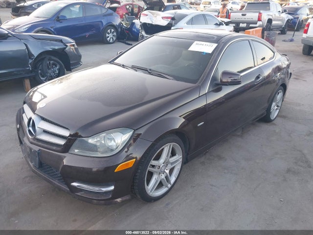 2012 Mercedes-BENZ C 250 — миниатюра 2