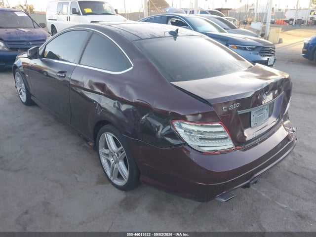 2012 Mercedes-BENZ C 250 — миниатюра 3