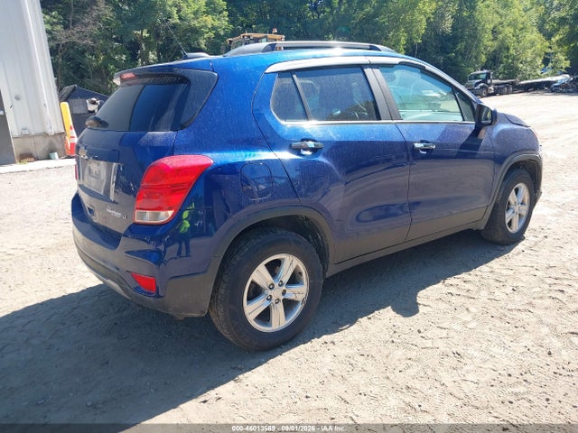 2017 CHEVROLET TRAX LT 4