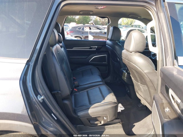2021 KIA TELLURIDE LX 8