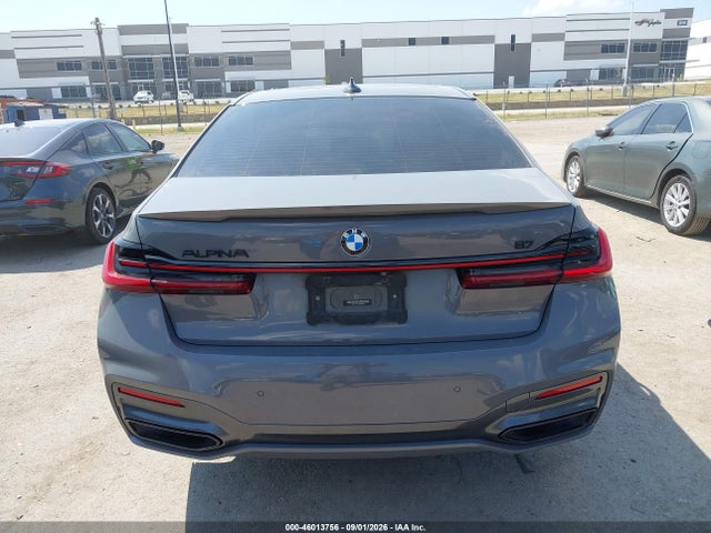 2021 BMW 740I 16