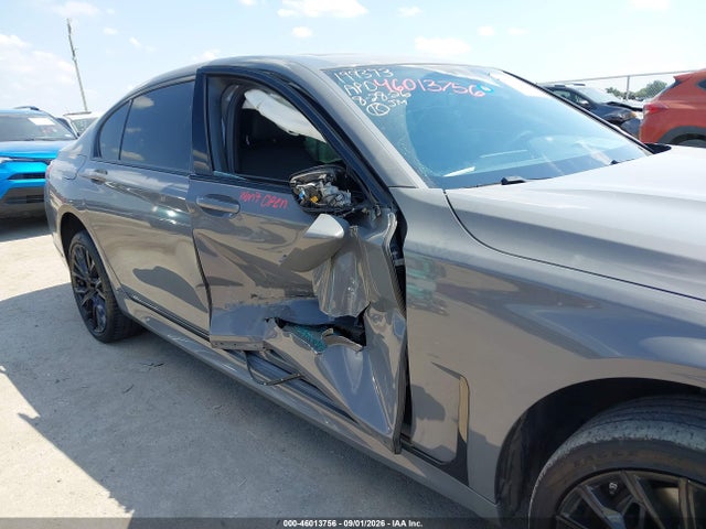 2021 BMW 740I 6