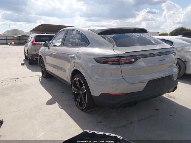 2023 PORSCHE CAYENNE COUPE PLATINUM EDITION 3
