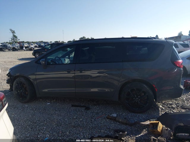 2021 CHRYSLER PACIFICA TOURING AWD 15
