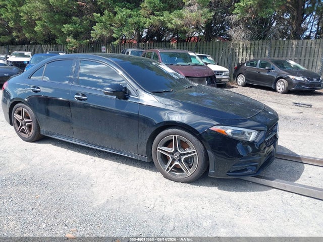 2019 MERCEDES-BENZ A 220 4MATIC