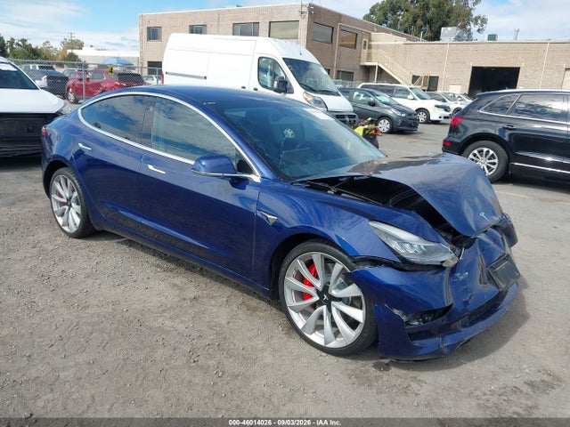 2018 TESLA MODEL 3 LONG RANGE/PERFORMANCE
