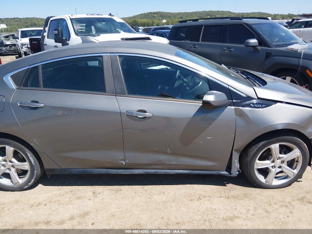 2017 CHEVROLET VOLT LT 14