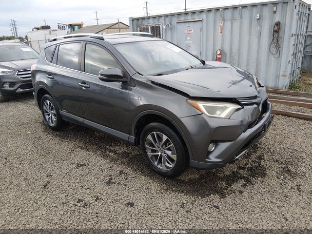 2016 TOYOTA RAV4 XLE