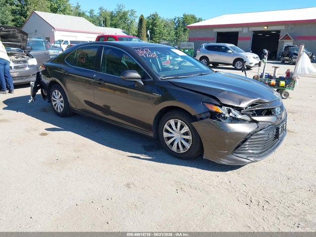 2018 TOYOTA CAMRY LE
