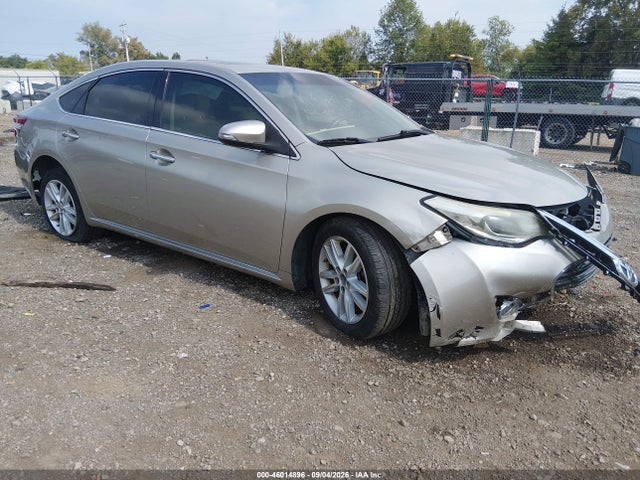 2013 TOYOTA AVALON XLE PREMIUM