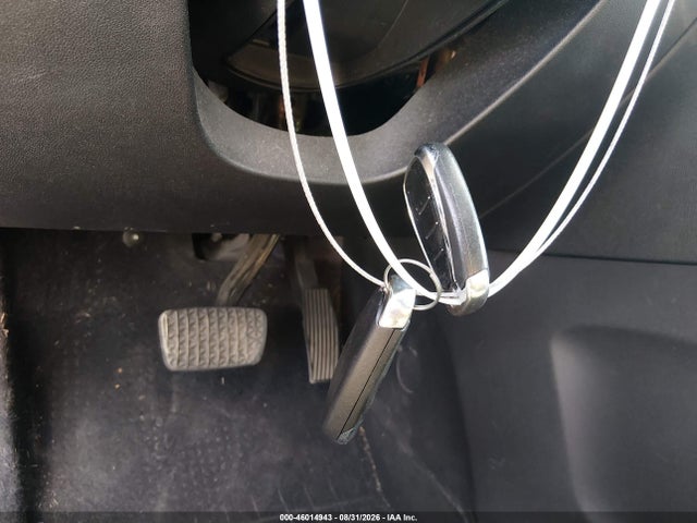 2019 CHEVROLET EQUINOX LT 11