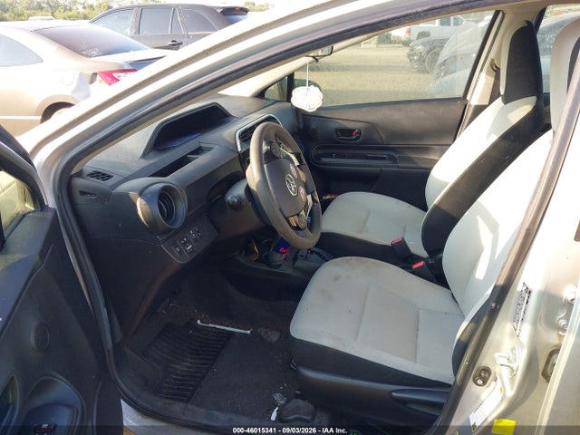 2018 TOYOTA PRIUS C ONE 5