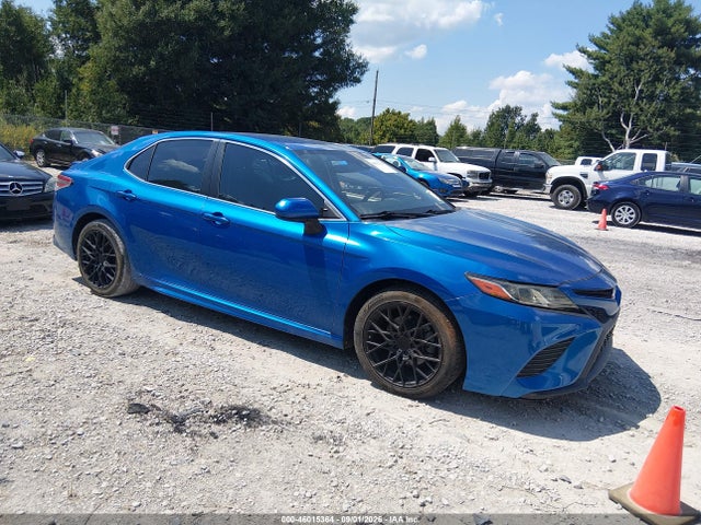 2018 TOYOTA CAMRY SE