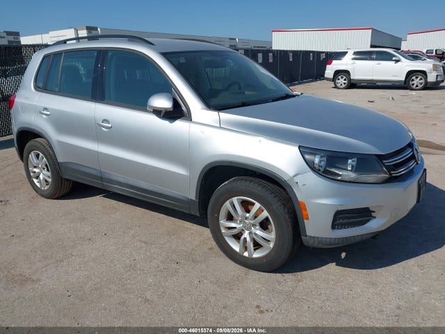 2016 VOLKSWAGEN TIGUAN S