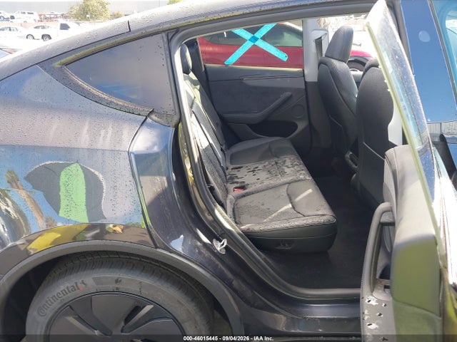 2026 TESLA MODEL Y ALL-WHEEL DRIVE/LONG RANGE LAUNCH SERIES/PREMIUM ALL-WHEEL DRIVE 8