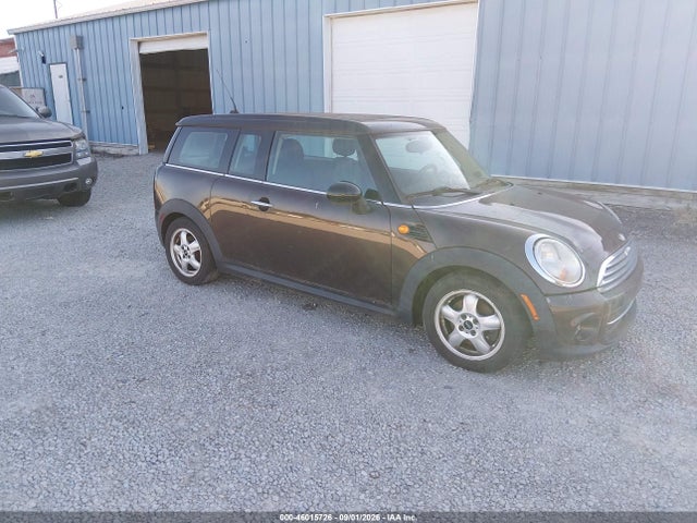 2011 MINI COOPER 