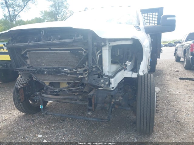 2023 RAM 5500 CHASSIS TRADESMAN/SLT 12