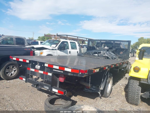 2023 RAM 5500 CHASSIS TRADESMAN/SLT 4