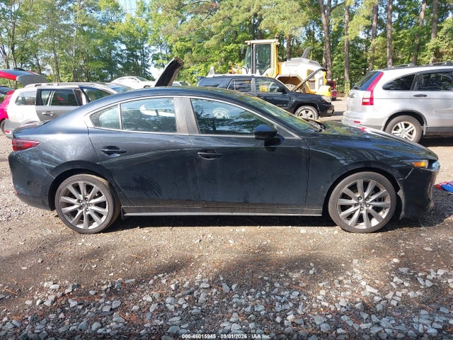 2021 MAZDA MAZDA3 SELECT 13