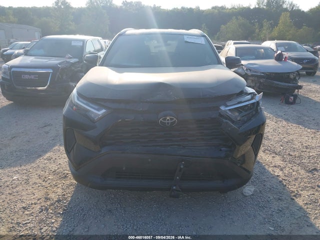 2023 TOYOTA RAV4 XLE 6