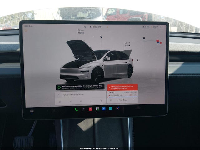 2026 TESLA MODEL Y 18