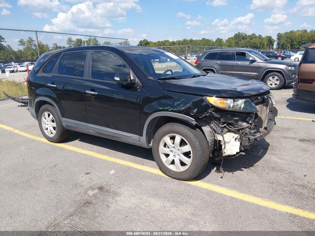 2011 KIA SORENTO LX