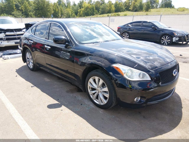 2012 INFINITI M37 